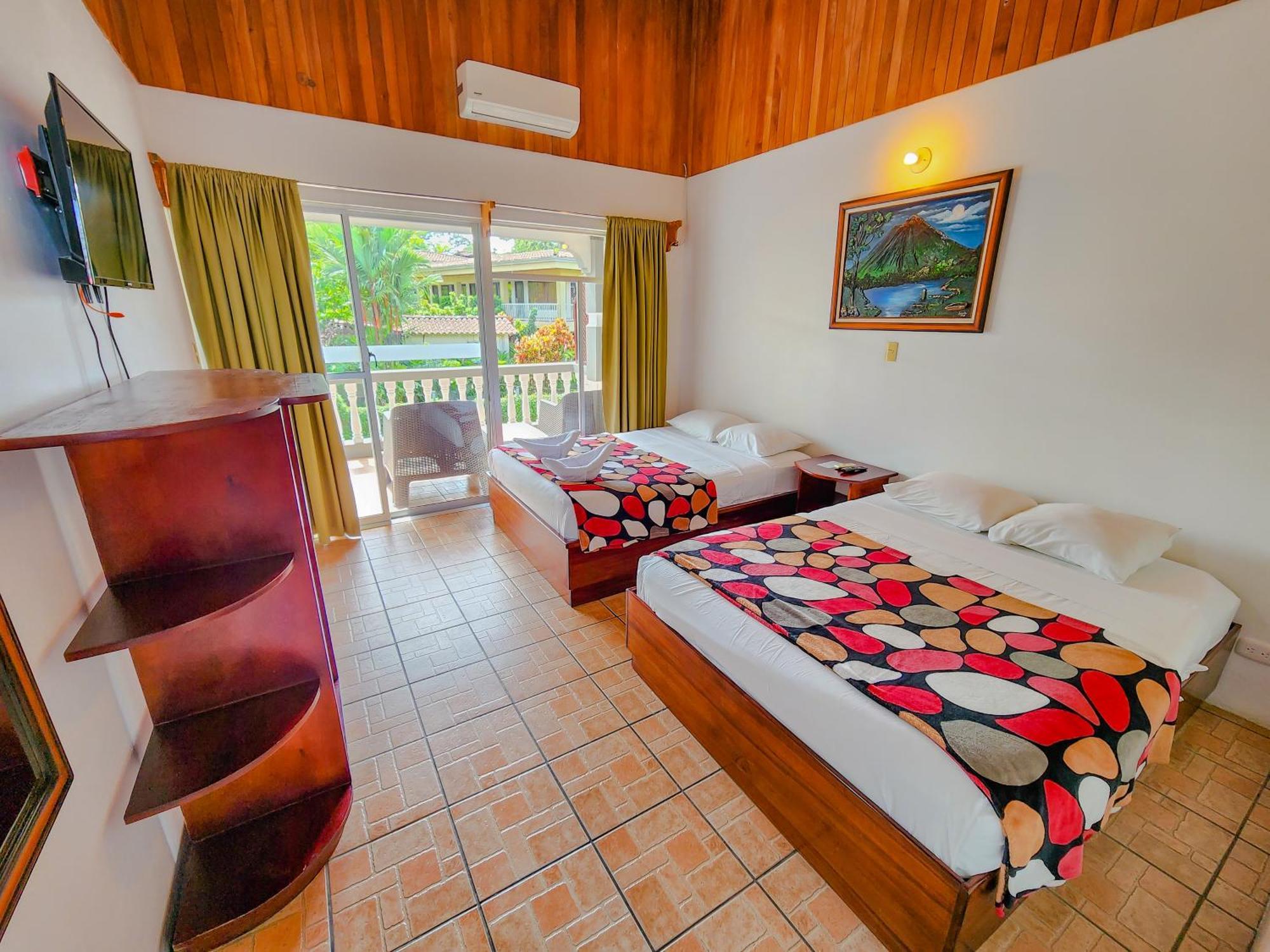 Hotel Sierra Arenal La Fortuna Екстериор снимка